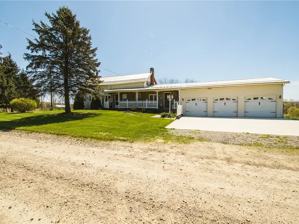 35835 Jones Rd, Centerville, PA 16404