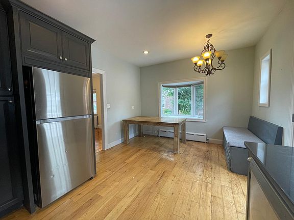 5th image of 2977 Avenue S Floor 2