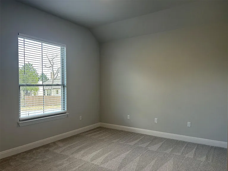 148 Kellogg Ln — Photo 21