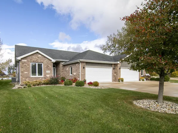 1013 Lincoln Dr, Manteno, IL 60950