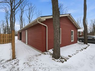 8770 Chippawa Creek Rd #6, Niagara Falls, ON L2H0X4