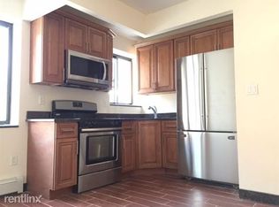 34 Troutman St, Brooklyn, NY 11206