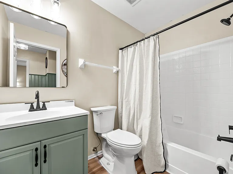 3165 SE East Blackwell Dr — Photo 5