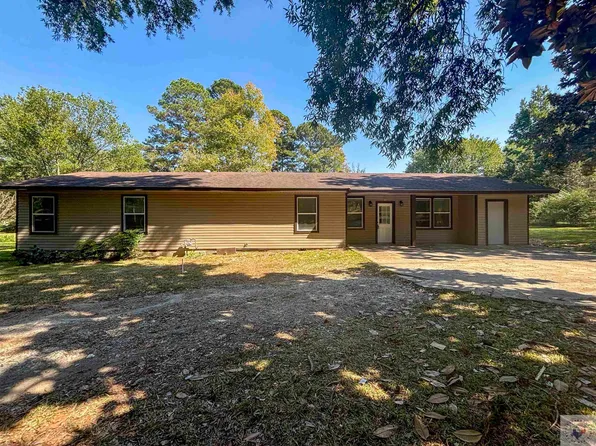 1217 S Merrill St, New Boston, TX 75570