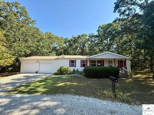 21041 Deer Haven Dr, Warsaw, MO 65355