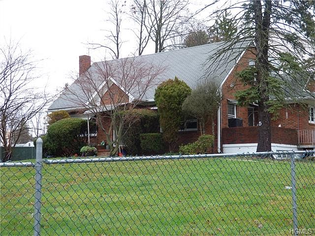 1st image of 5 Monsey Blvd