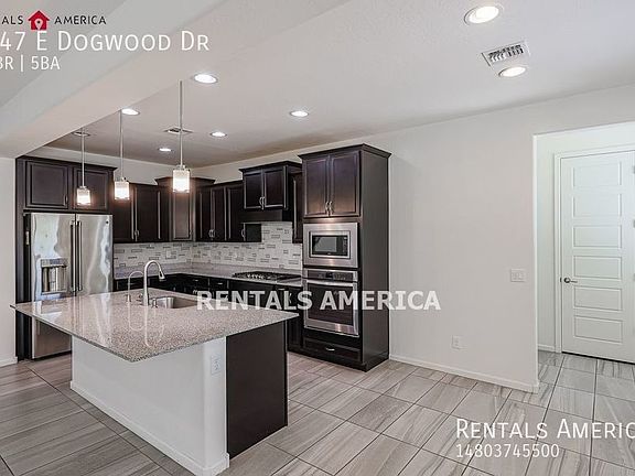 4th image of 247 E Dogwood Dr