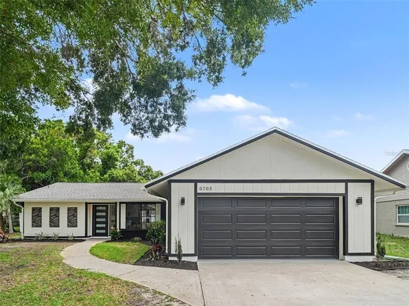 6703 POINTE WEST BLVD, BRADENTON, FL 34209