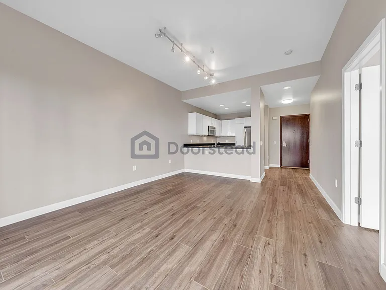 451 Kansas St #322 — Photo 11