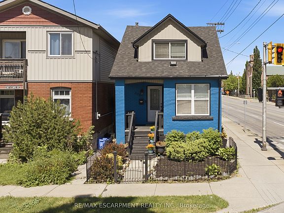 3rd image of 309 Cope St