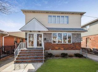 8828 Spritz Rd, Ozone Park, NY 11417