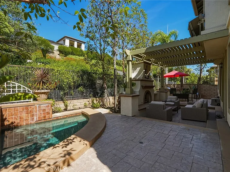 27672 Daisyfield Dr — Photo 2