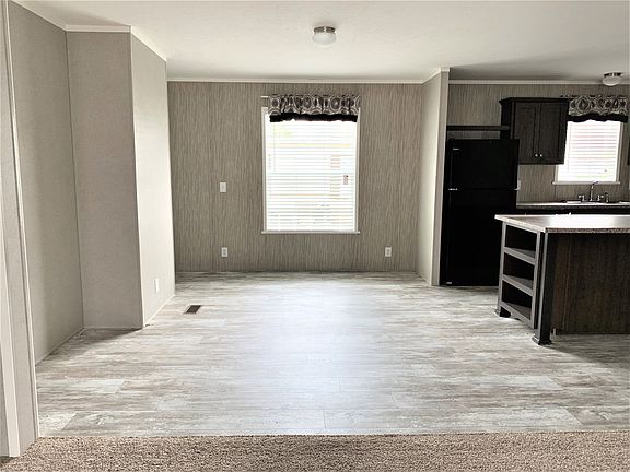 2nd image of 6581 S Hampshire Dr