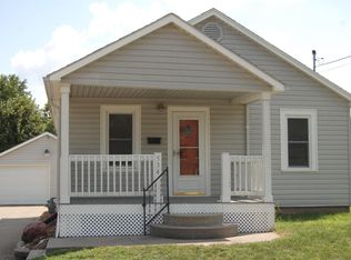 534 E Mitchell St, Marshall, MO 65340