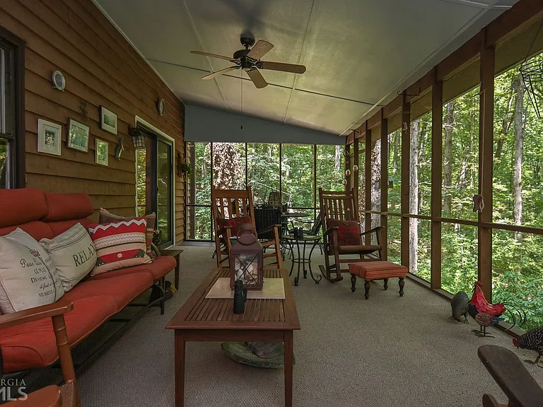 225 Snapfinger Dr — Photo 1