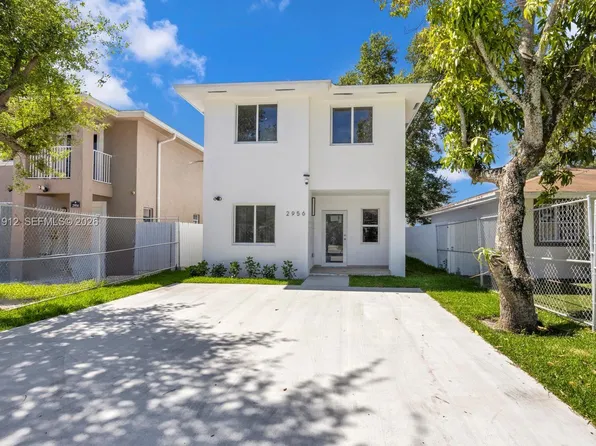 2956 NW 44th St, Miami, FL 33142