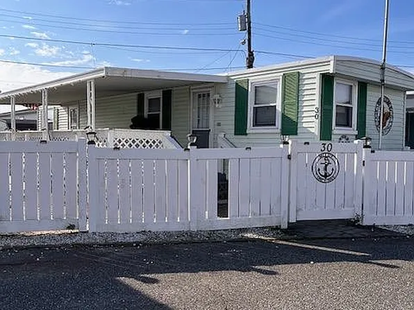30 Yerkes Ave, Wildwood, NJ 08260