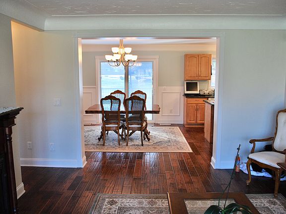 2nd image of 640 Twilight Dr