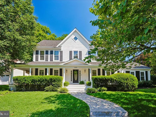 3632 Great Laurel Ln, Fairfax, VA 22033