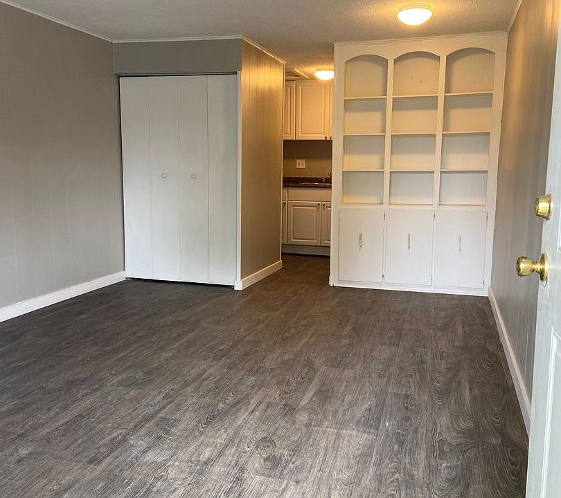 1st image of 5451-5471 Red Bird Ct #B-1ba-266sqft