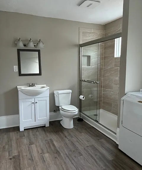 Main floor bathroom
