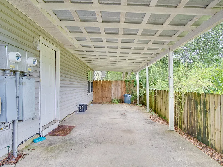 2707 Tupelo Ave — Photo 16