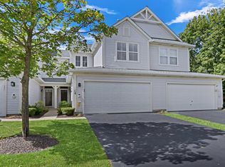 28XX Falling Waters Ln, Lake Villa, IL 60046