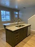 435 N 800 W — Photo 4
