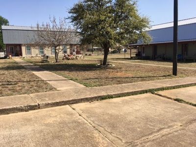 803 W Navarro Street, Llano, TX, 78643