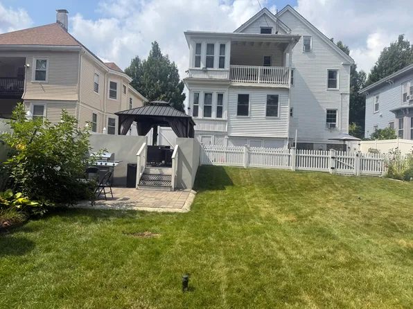19 Hazelton St APT 1, Mattapan, MA 02126