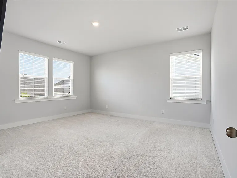 392 Parish Farms Dr — Photo 15