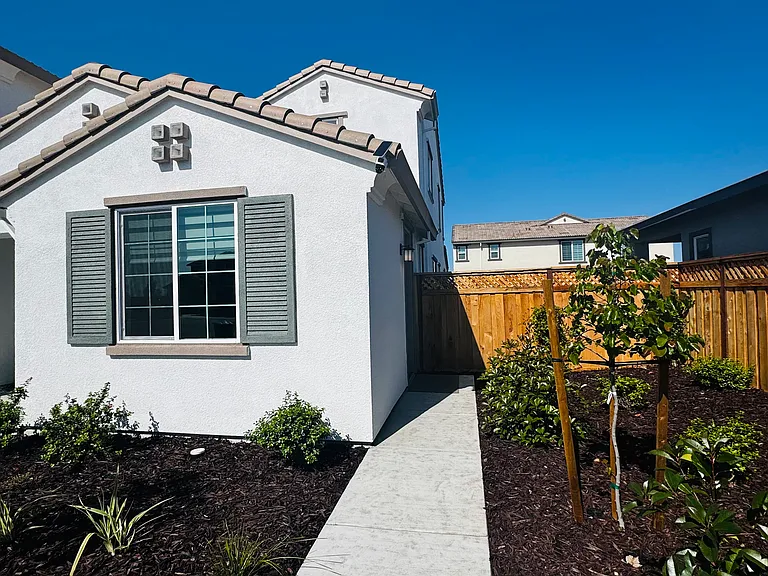1967 S Lazuli St — Photo 11