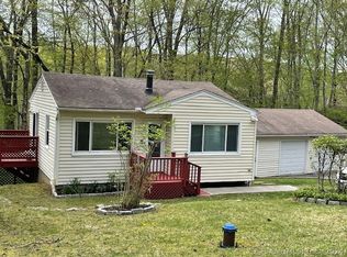 104 Green Pond Rd, Sherman, CT 06784