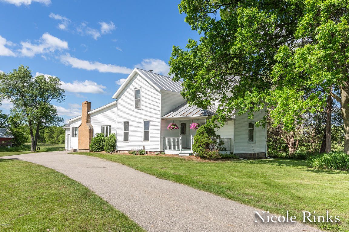 10248 Vergennes St, Lowell, MI 49331 Zillow