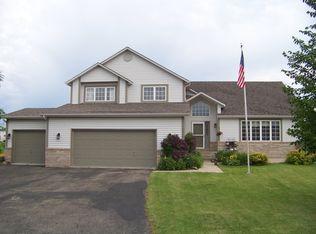 6718 Wildrye Cir S, Cottage Grove, MN 55016