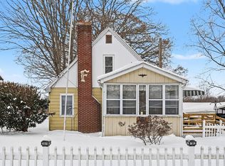 825 Graham Lake Ter, Battle Creek, MI 49014