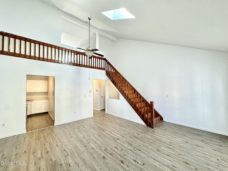 2nd image of 6 Myrtle Avenue