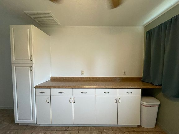 5th image of 57 River Dr
