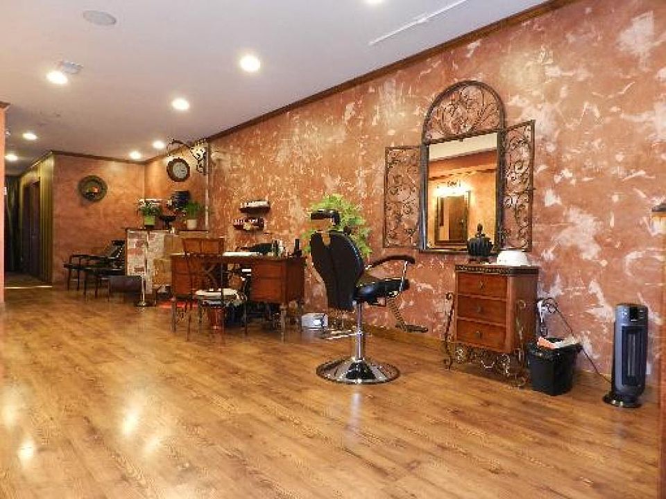 1st image of 8526 W Lawrence Ave