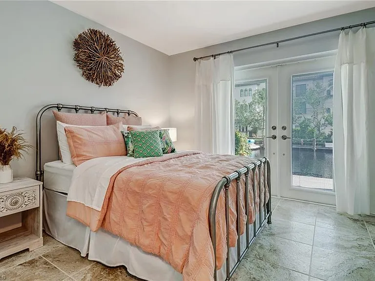 1351 Curlew Ave #104 — Photo 18