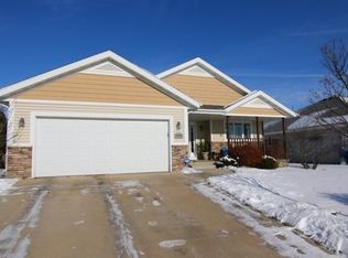 5208 Day Lily Pl, Fitchburg, WI 53711