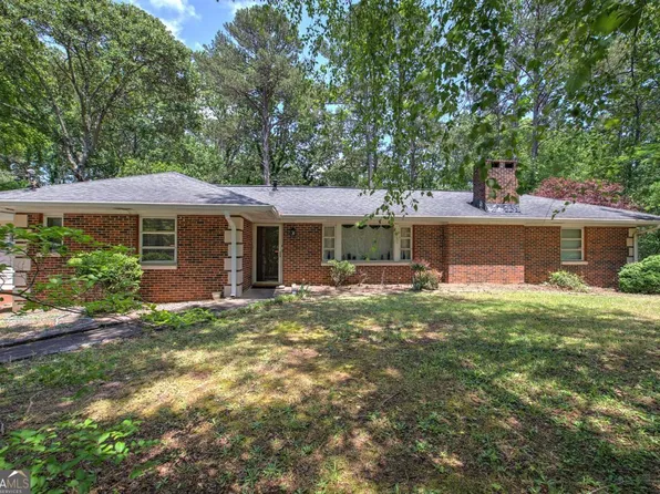 3156 Pope Rd, Douglasville, GA 30135