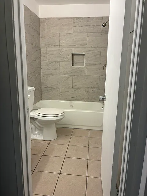 2 bed, 750 sqft, $1,350 — Photo 4