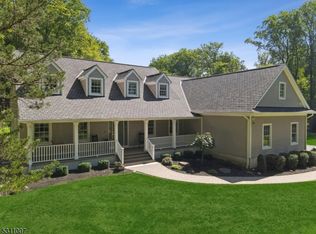 6 Springtown Rd, Whitehouse Station, NJ 08889