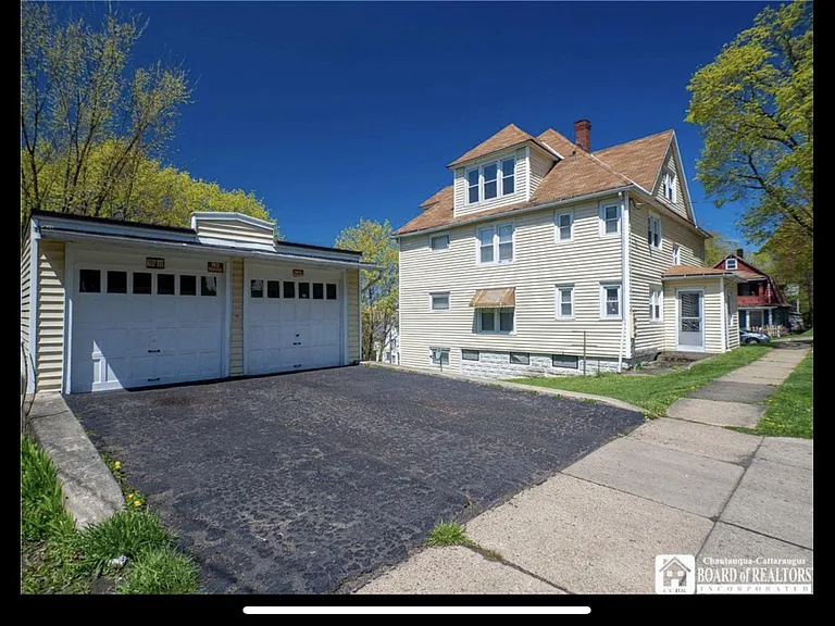 2 Car Garage