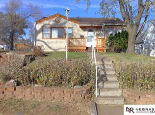 8024 Maywood St, Ralston, NE 68127