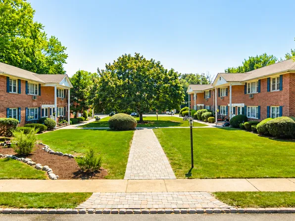 52 Manor Rd #A1, Denville, NJ 07834