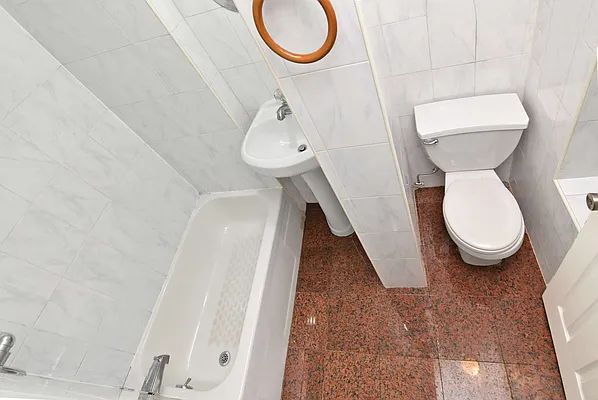 Rented by J Misrahi Realty Corp | media 6