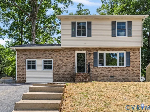 1504 Luther Blvd, Hopewell, VA 23860