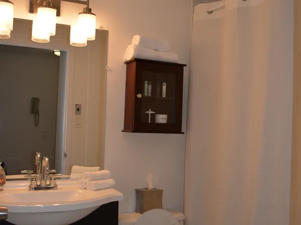 150 West 51st Street image 4 of 12